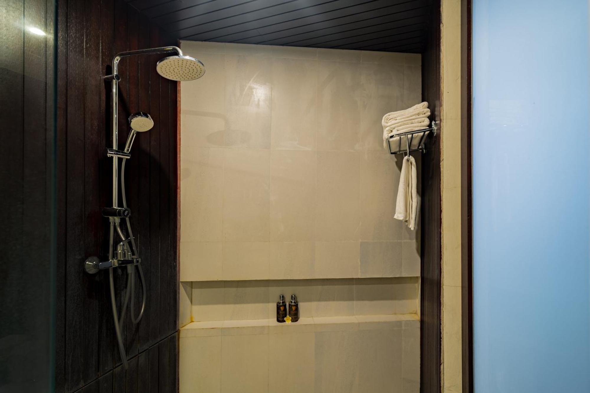JAPA Suites&Villas Ubud Esterno foto